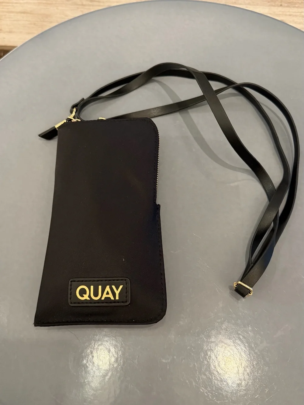 Quay Narrow Down Sunglasses - Bone